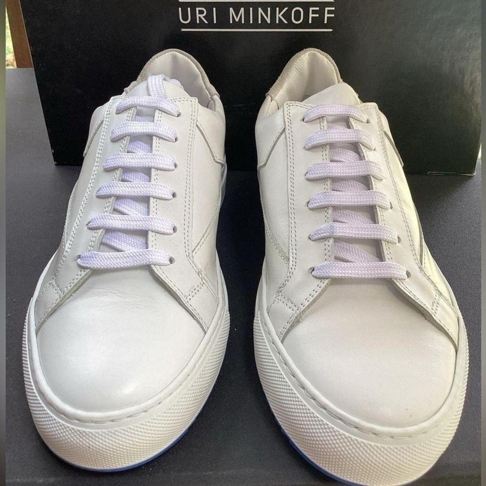 NWT URI Minkoff Jared white sneakers size 8‎